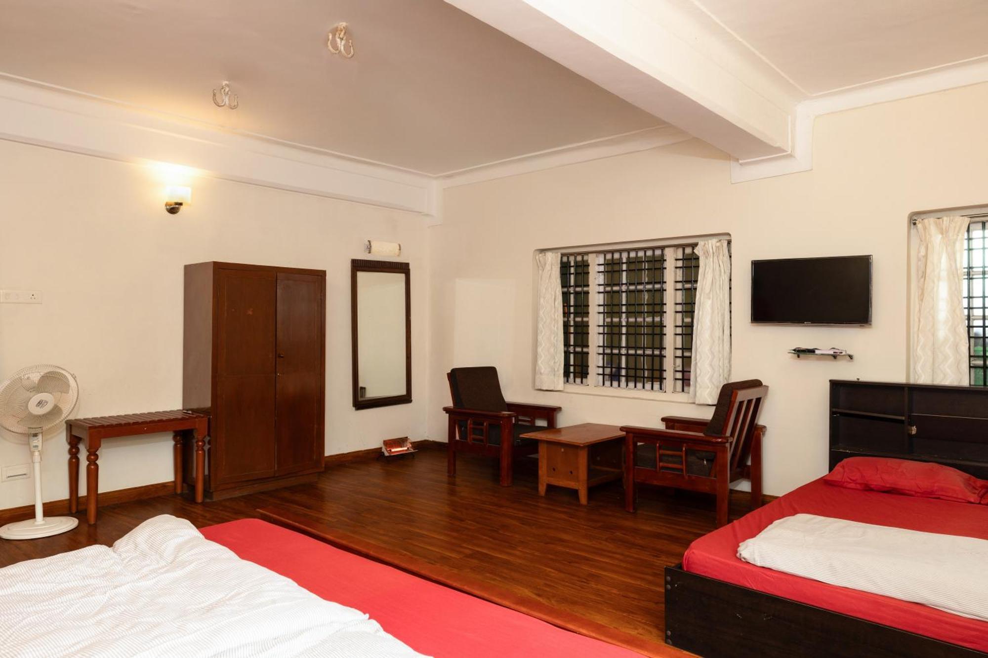 Colonels Inn Udagamandalam Exterior foto